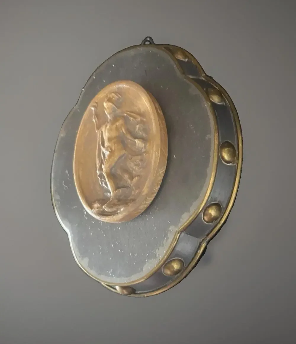 Vintage Neoclassical Mercury Plaster Grand Tour Intaglio Wall Art Medallion 3.5